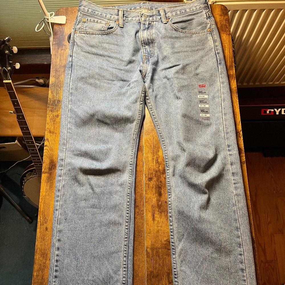 Men’s Levi 505 Straight Fit Jeans 33 30 New/Tags unattached
